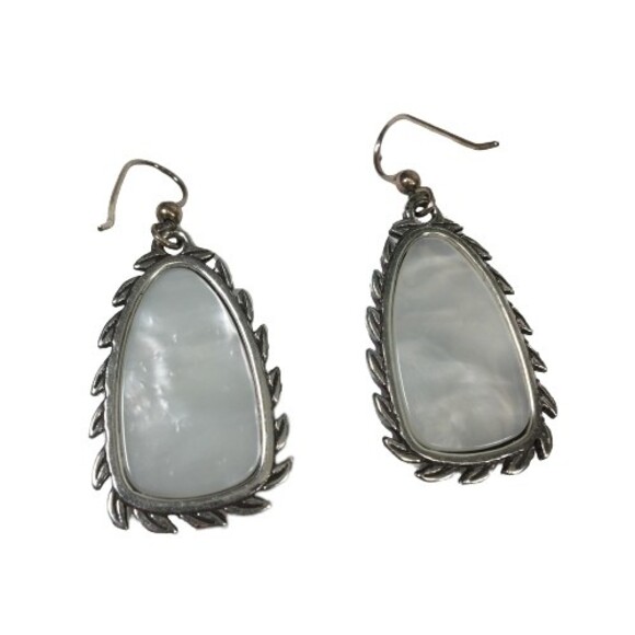 Brighton Bird Earrings MOP Mother of Pearl Drop Dangle Pearlized Silver NEW - Picture 4 of 9